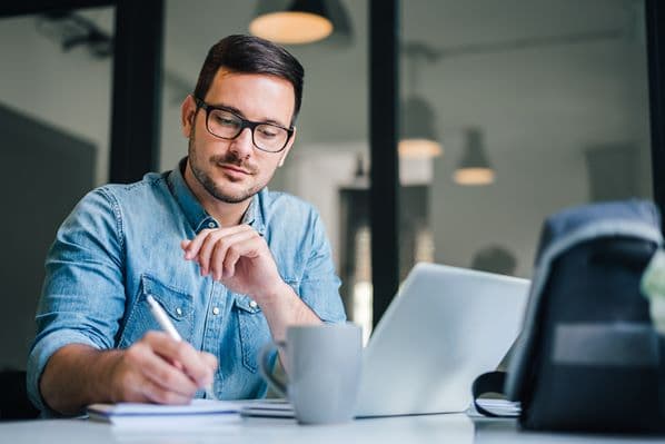 Does Lack of Documentation Prevent AI Adoption in Customer Support?